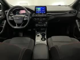 Ford Focus thumbnail 3