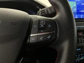 Ford Focus thumbnail 25