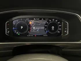 Volkswagen Tiguan thumbnail 4