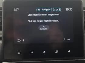 Renault Captur thumbnail 40