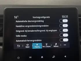 Renault Captur thumbnail 45