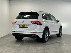Volkswagen Tiguan thumbnail 2