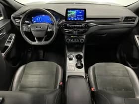Ford Kuga thumbnail 3