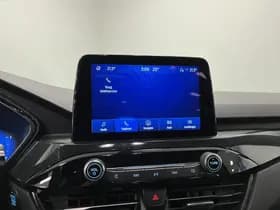 Ford Kuga thumbnail 23