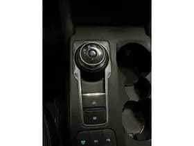 Ford Kuga thumbnail 27