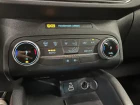 Ford Kuga thumbnail 31