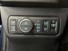 Ford Kuga thumbnail 32