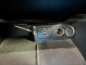 Ford Kuga thumbnail 38