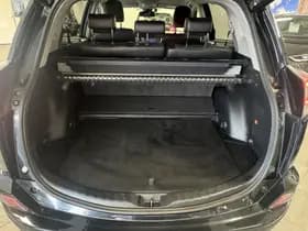Toyota RAV4 thumbnail 9