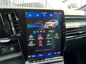 Renault Austral thumbnail 24