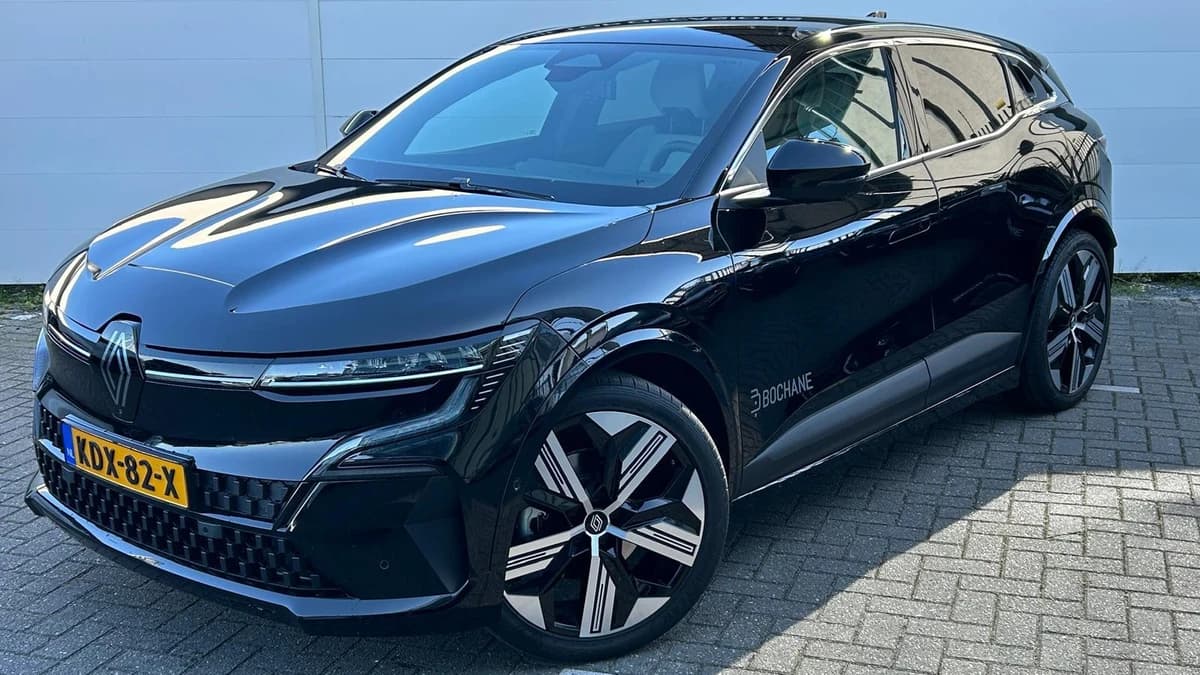 Renault Mégane E-Tech — foto 1