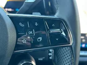 Renault Mégane E-Tech thumbnail 18