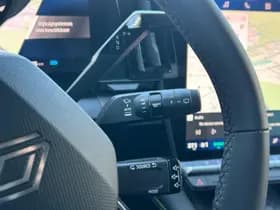 Renault Mégane E-Tech thumbnail 19