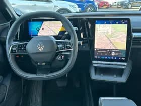 Renault Mégane E-Tech thumbnail 8