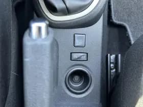 Renault Captur thumbnail 18