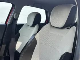 Renault Captur thumbnail 24