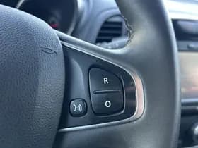 Renault Captur thumbnail 29