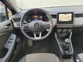 Renault Clio thumbnail 3