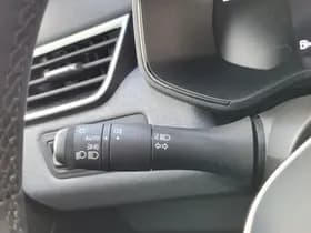 Renault Clio thumbnail 21