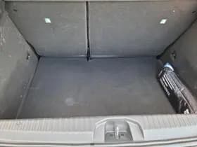 Renault Clio thumbnail 9