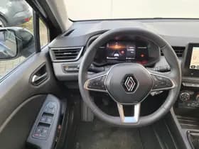 Renault Clio thumbnail 10