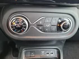 Renault Twingo thumbnail 13