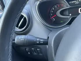 Renault Captur thumbnail 30