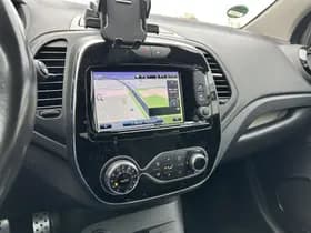 Renault Captur thumbnail 11