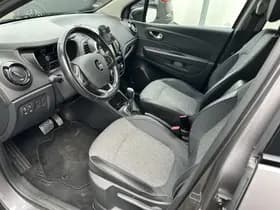 Renault Captur thumbnail 22