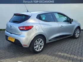 Renault Clio thumbnail 2