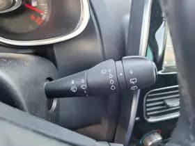 Renault Clio thumbnail 21