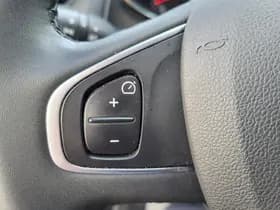 Renault Clio thumbnail 22