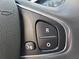 Renault Clio thumbnail 34
