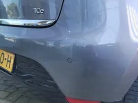 Renault Clio thumbnail 12