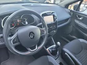 Renault Clio thumbnail 24