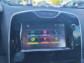 Renault Clio thumbnail 32