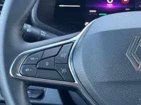 Renault Trafic thumbnail 16