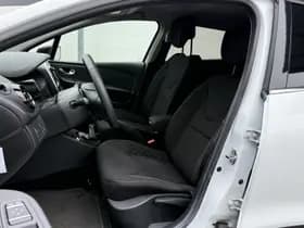 Renault Clio thumbnail 17