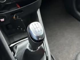 Renault Clio thumbnail 19