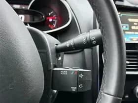 Renault Clio thumbnail 34
