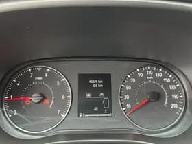 Dacia Sandero thumbnail 4