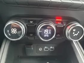 Renault Clio thumbnail 13