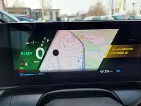 Renault Mégane E-Tech thumbnail 4