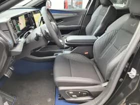 Renault Mégane E-Tech thumbnail 7