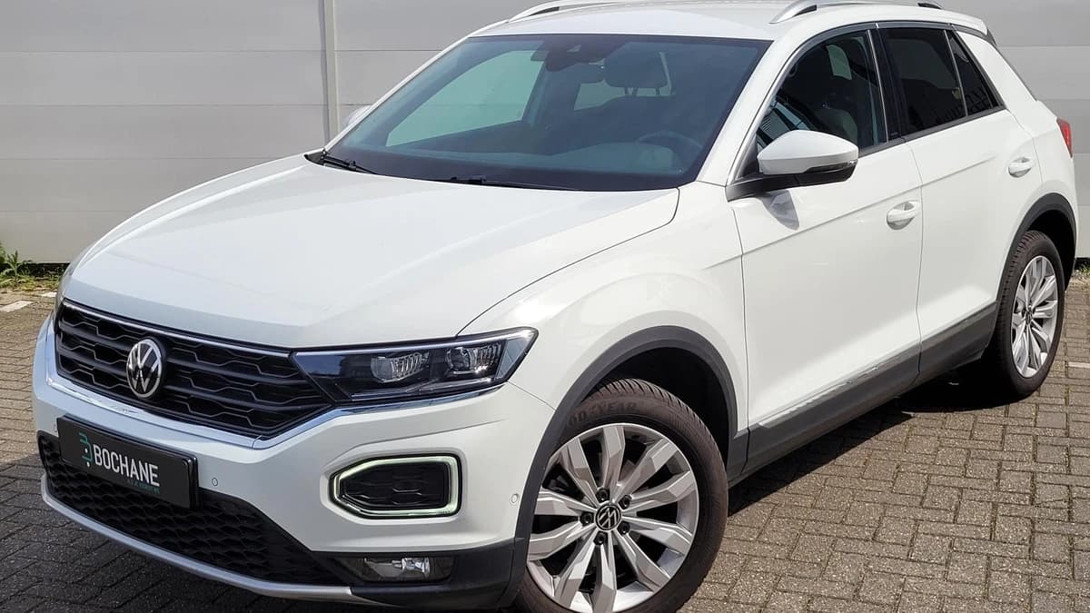 Volkswagen T-Roc — foto 1