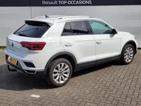 Volkswagen T-Roc thumbnail 2