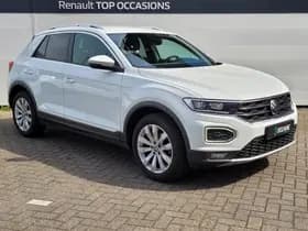 Volkswagen T-Roc thumbnail 4