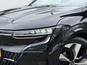 Renault Mégane E-Tech thumbnail 22