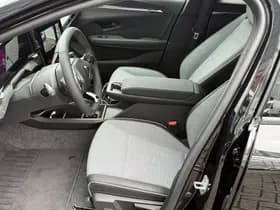 Renault Mégane E-Tech thumbnail 24