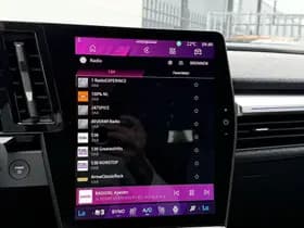 Renault Mégane E-Tech thumbnail 36